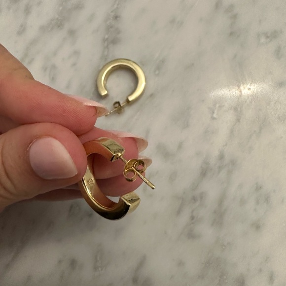 Gold vermeil hoop earrings - Picture 2 of 3